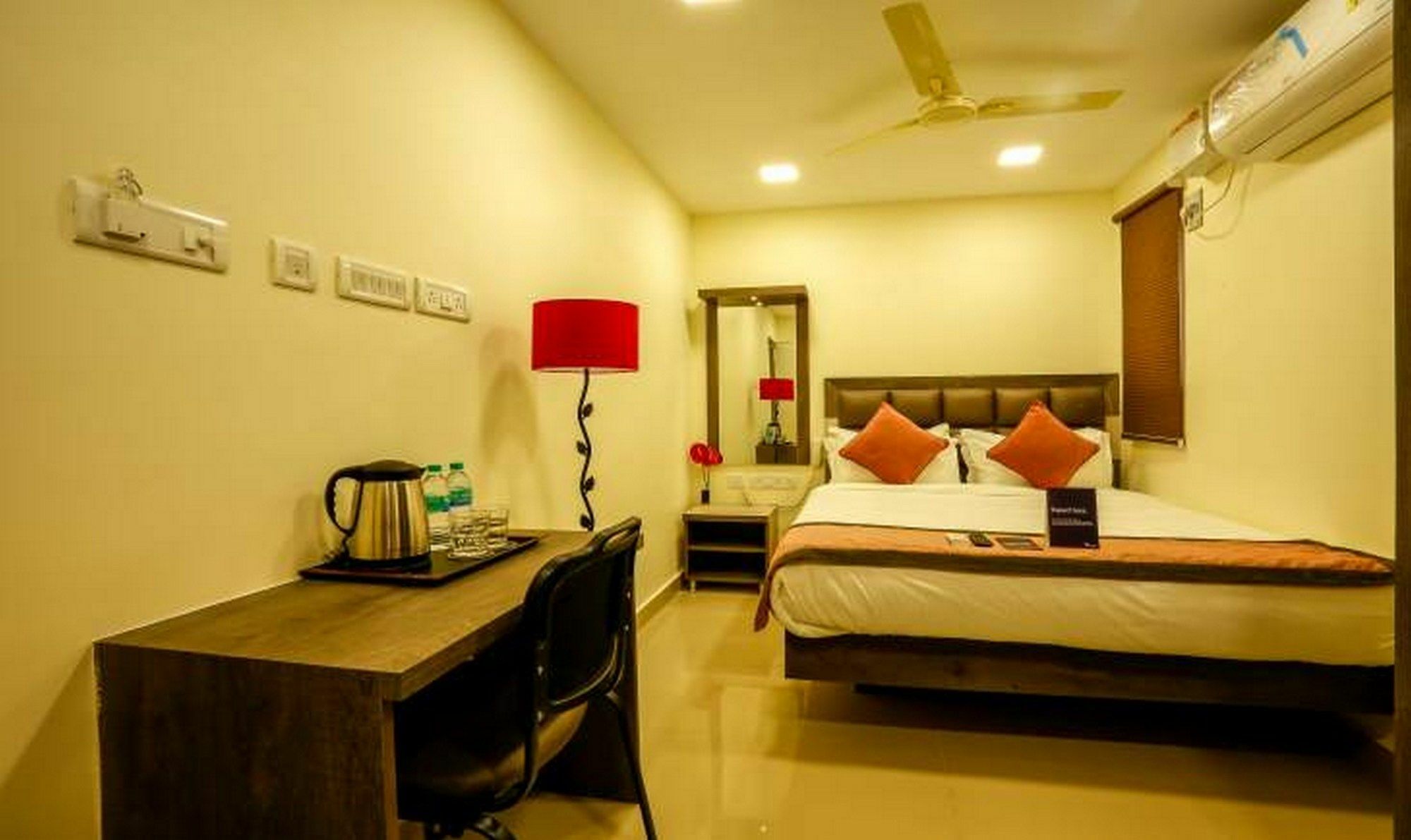Venture Park, Omr, Thoraipakkam, Chennai Hotel Exterior photo